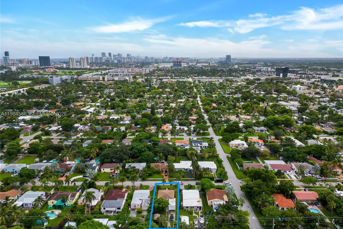 1539 Funston St, Hollywood FL 33020