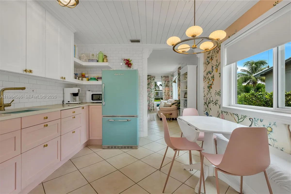 1539 Funston St, Hollywood FL 33020