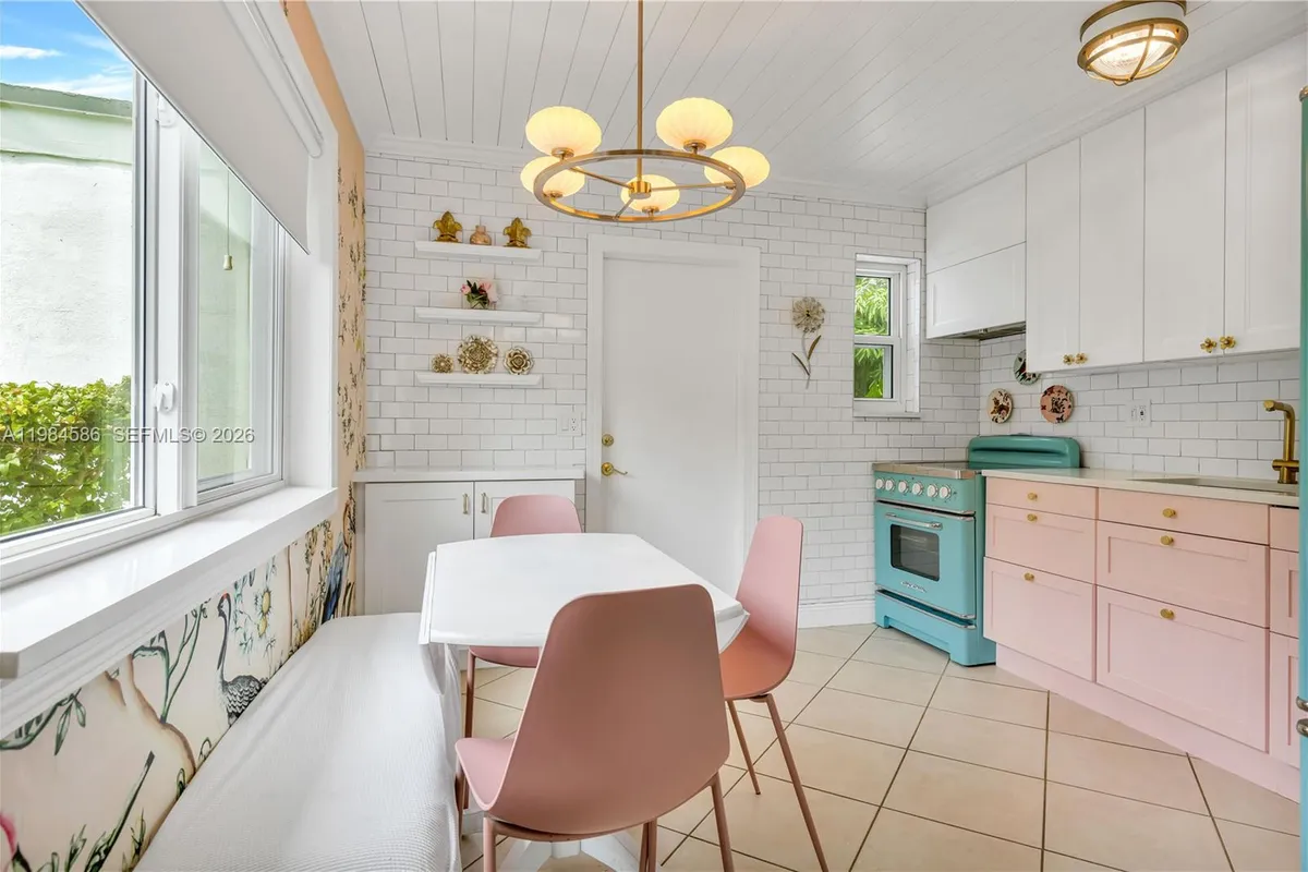 1539 Funston St, Hollywood FL 33020