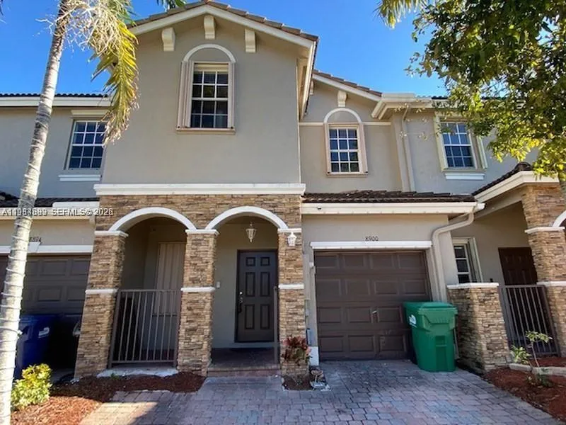 8900 SW 226th Ter, Cutler Bay FL 33190