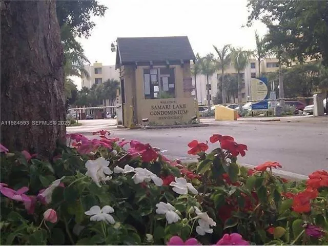 10000 NW 80Ct # 2463, Hialeah Gardens FL 33016