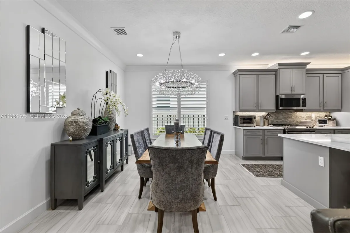 11884 SW Paradise River Rd, Port St. Lucie FL 34987