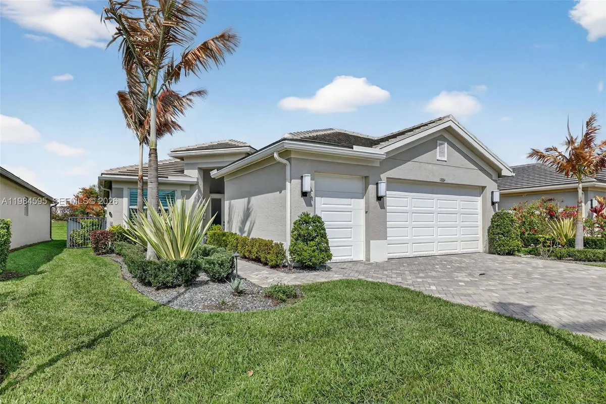 11884 SW Paradise River Rd, Port St. Lucie FL 34987