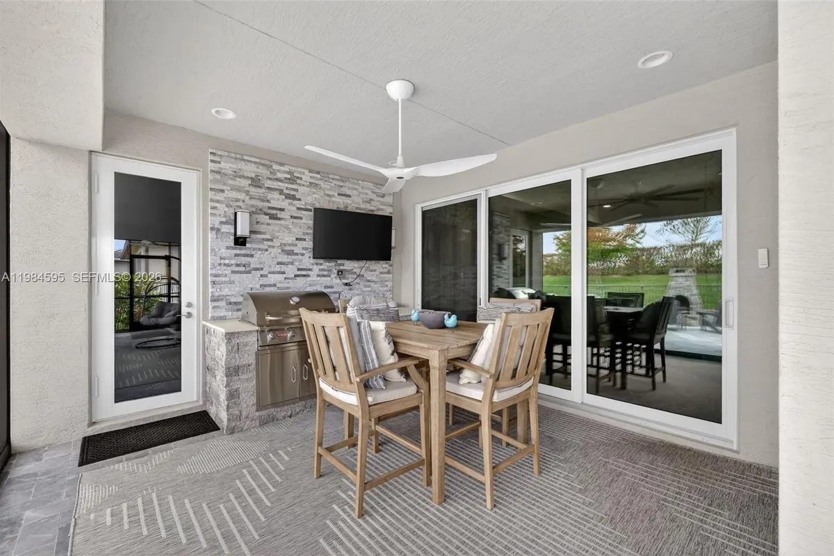 11884 SW Paradise River Rd, Port St. Lucie FL 34987