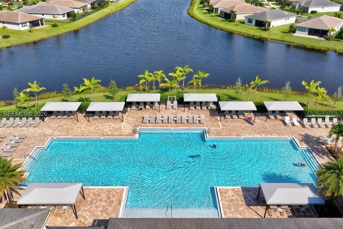 11884 SW Paradise River Rd, Port St. Lucie FL 34987