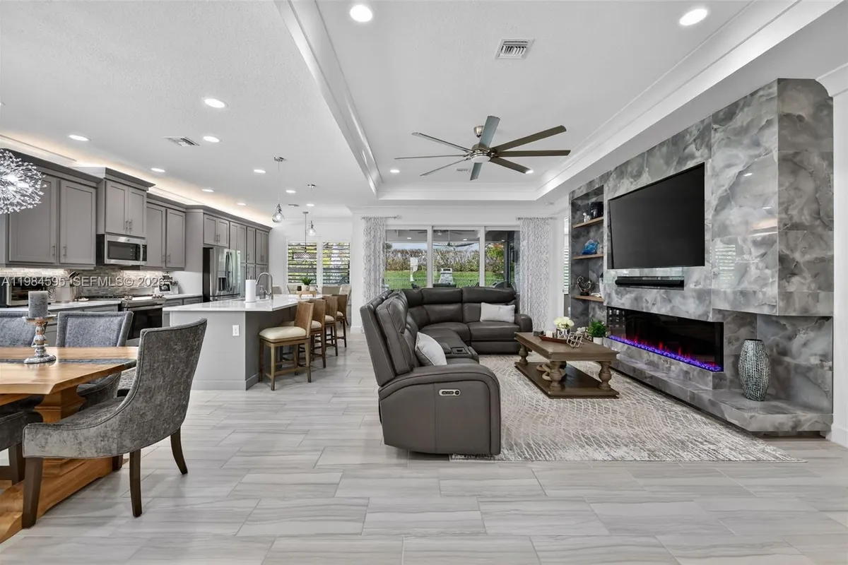 11884 SW Paradise River Rd, Port St. Lucie FL 34987