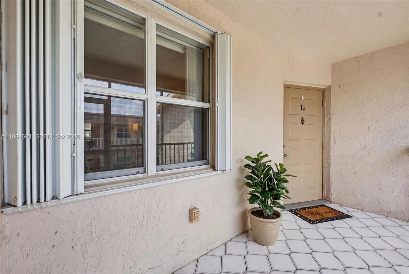 889 Hamilton Dr # 889L, Homestead FL 33034