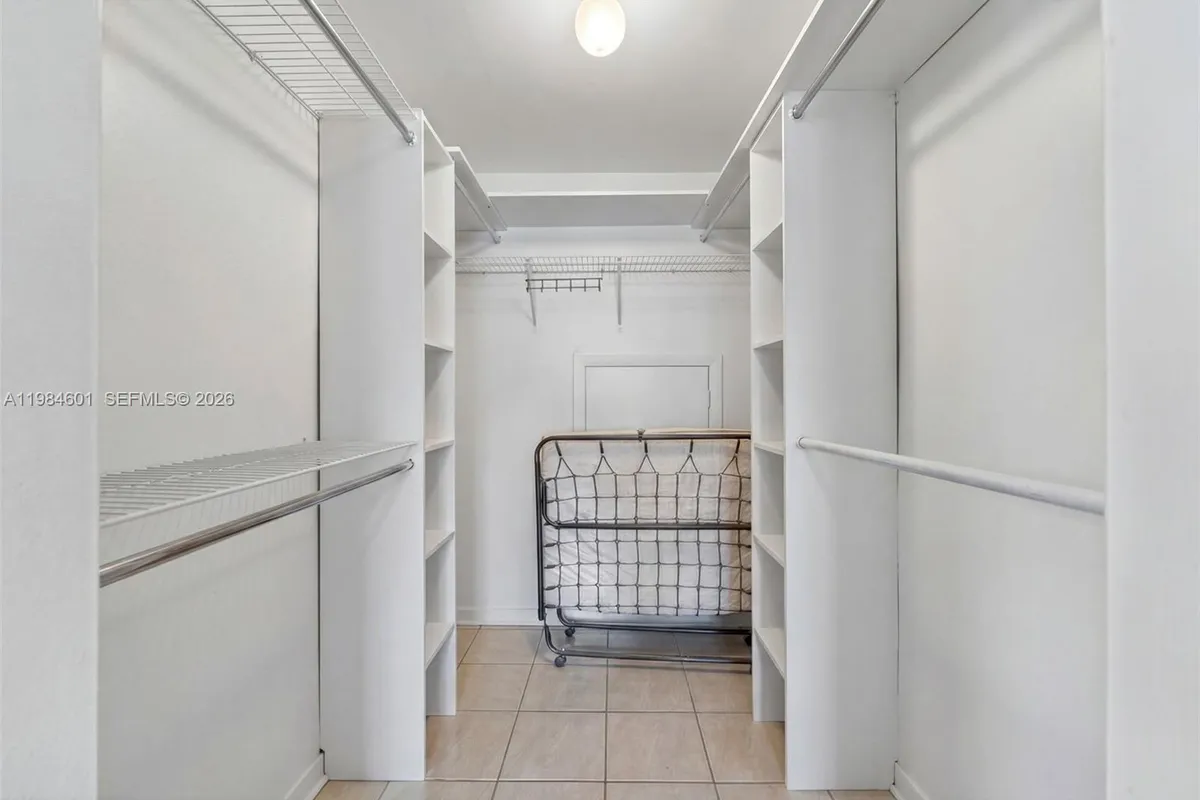 889 Hamilton Dr # 889L, Homestead FL 33034