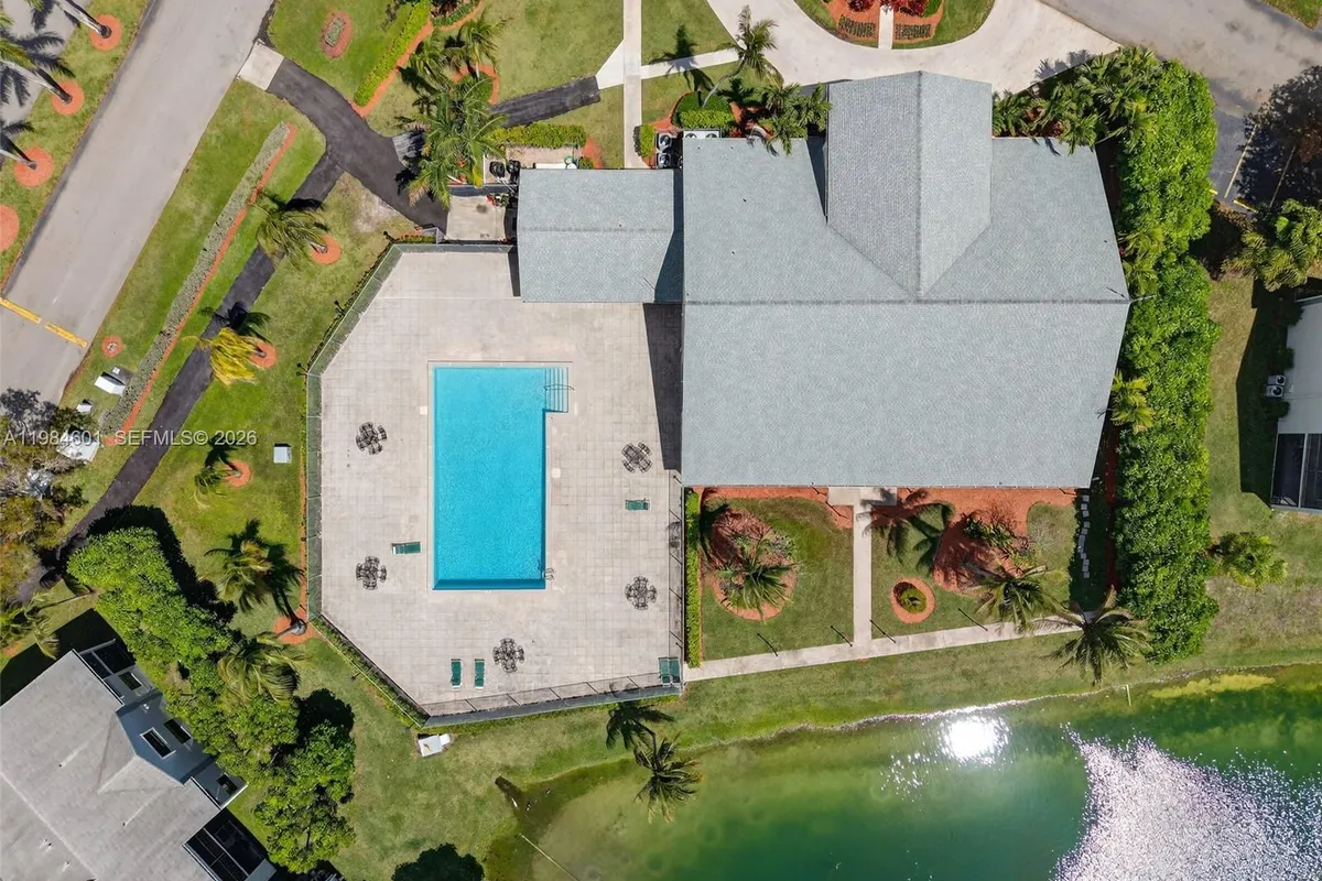 889 Hamilton Dr # 889L, Homestead FL 33034