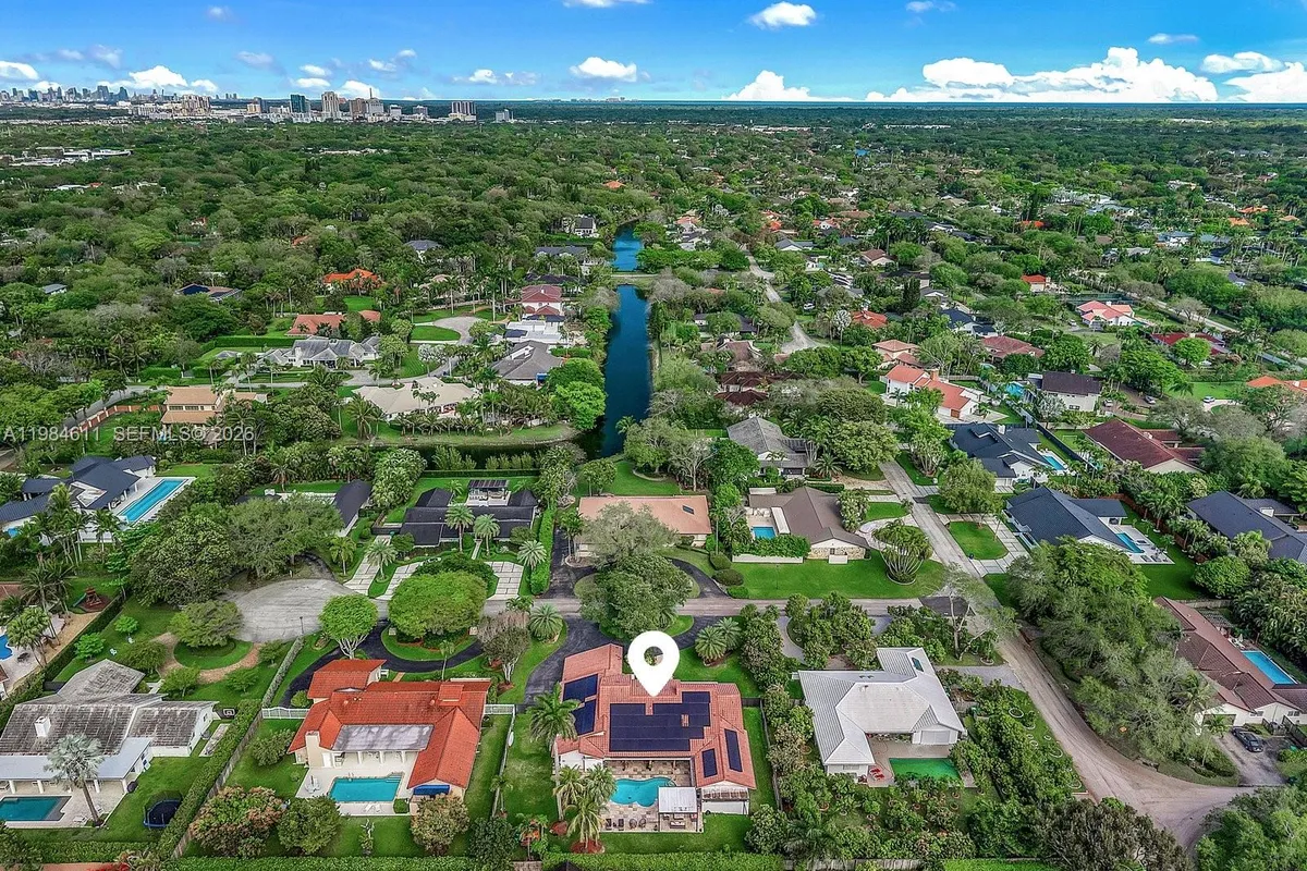 10126 SW 93rd Pl, Miami FL 33176