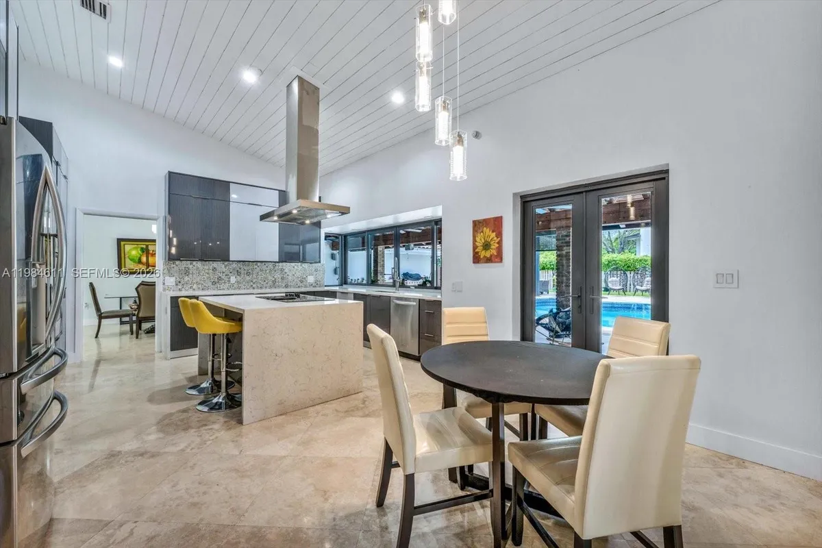 10126 SW 93rd Pl, Miami FL 33176