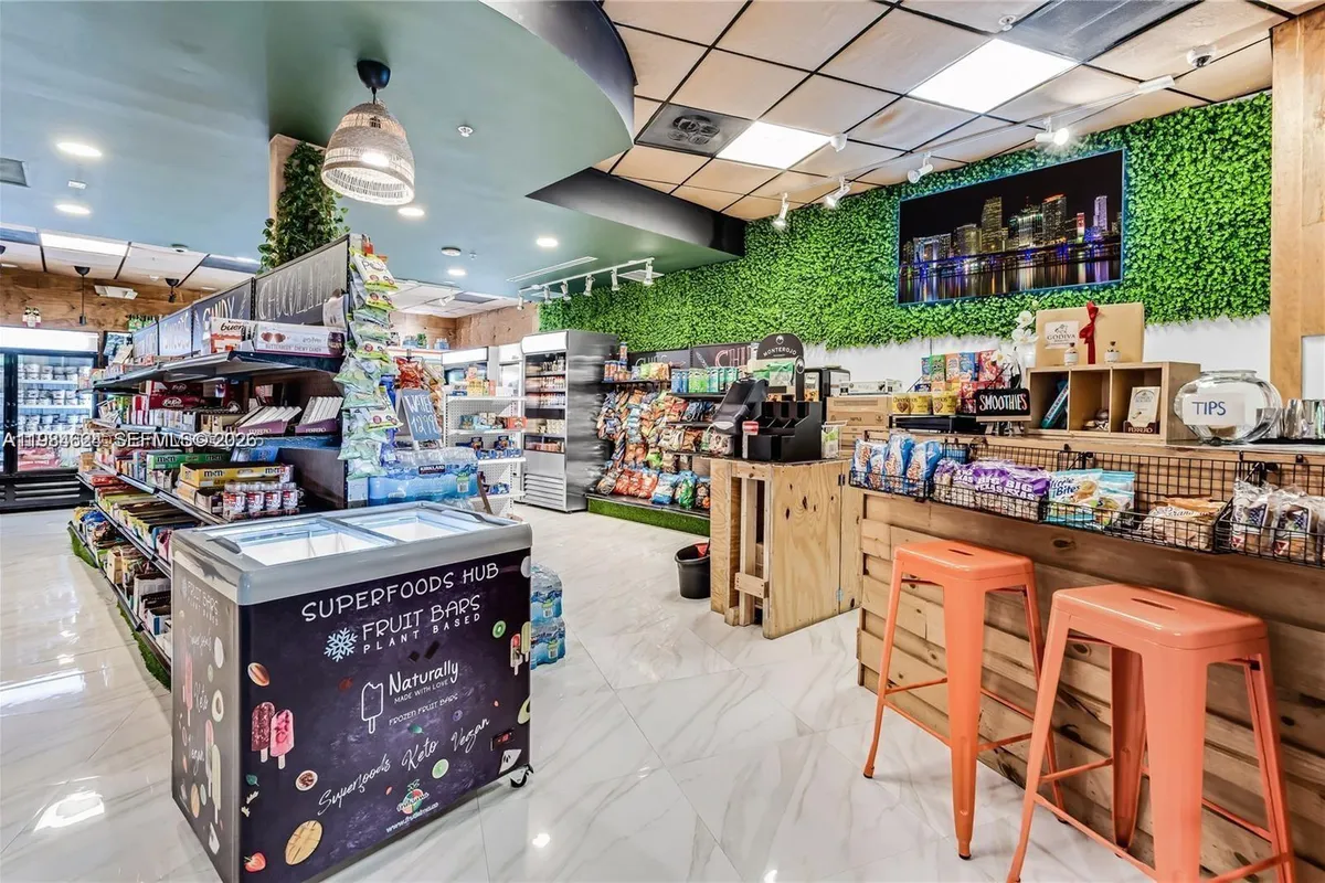 1750 N Bayshore Dr # 1709, Miami FL 33132