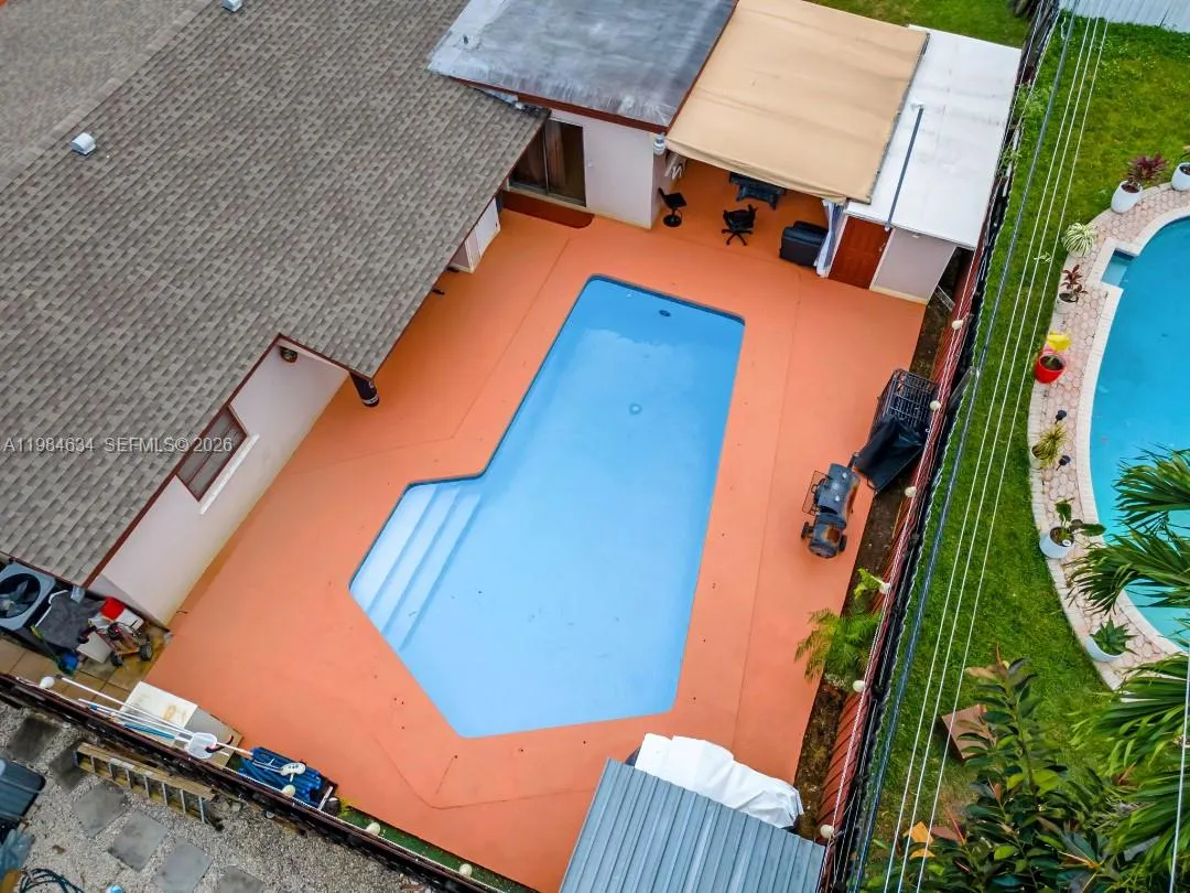 1820 N 27th Ave, Hollywood FL 33020