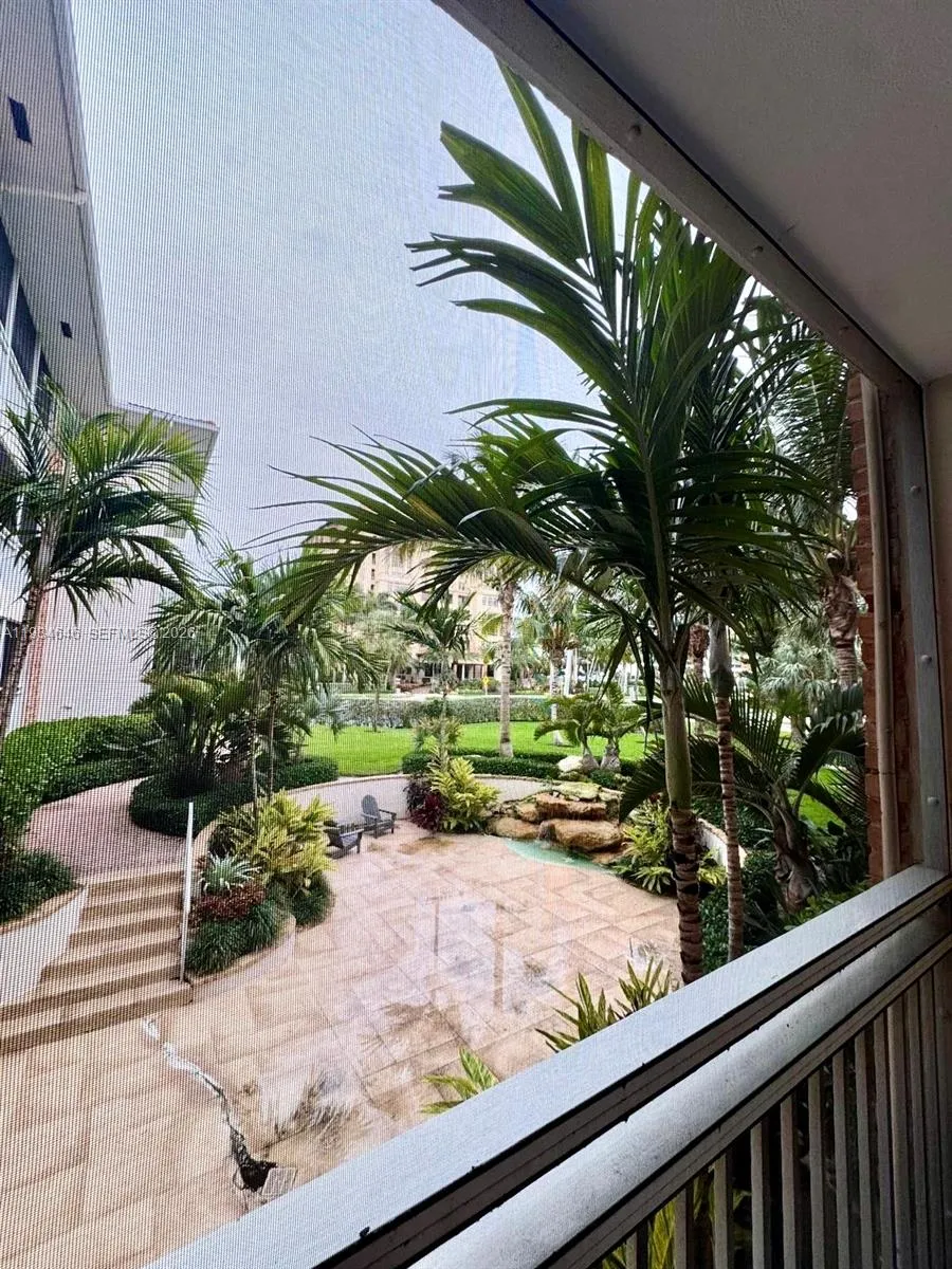 2501 S Ocean Blvd # 1040, Boca Raton FL 33432