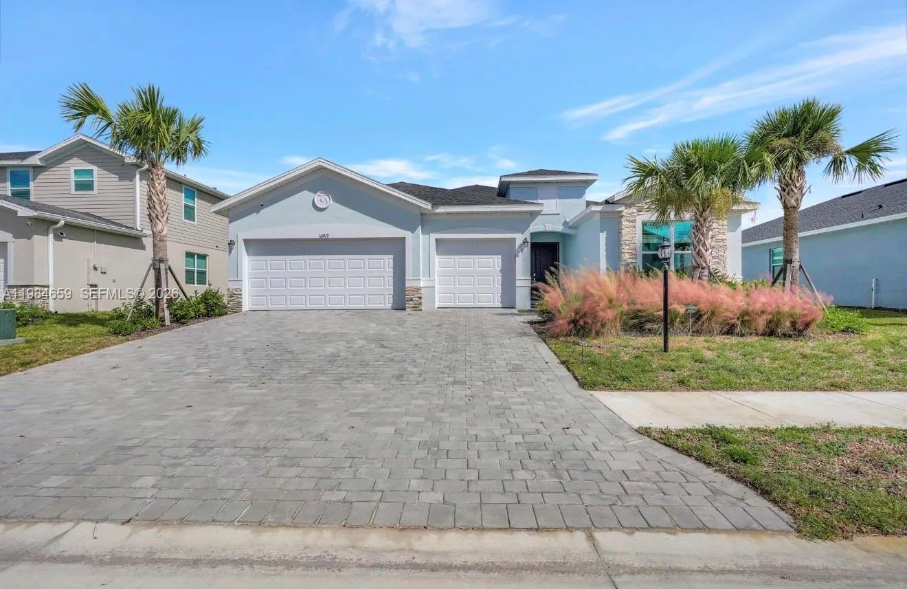 3 bedroom 3 bath for sale at 10419 MINERAL, Fort Myers FL 33917