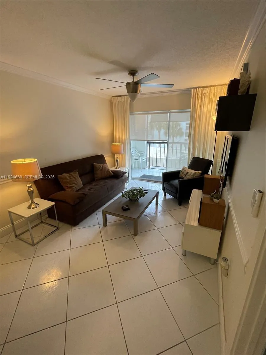 201 178th Dr # 313, Sunny Isles Beach FL 33160