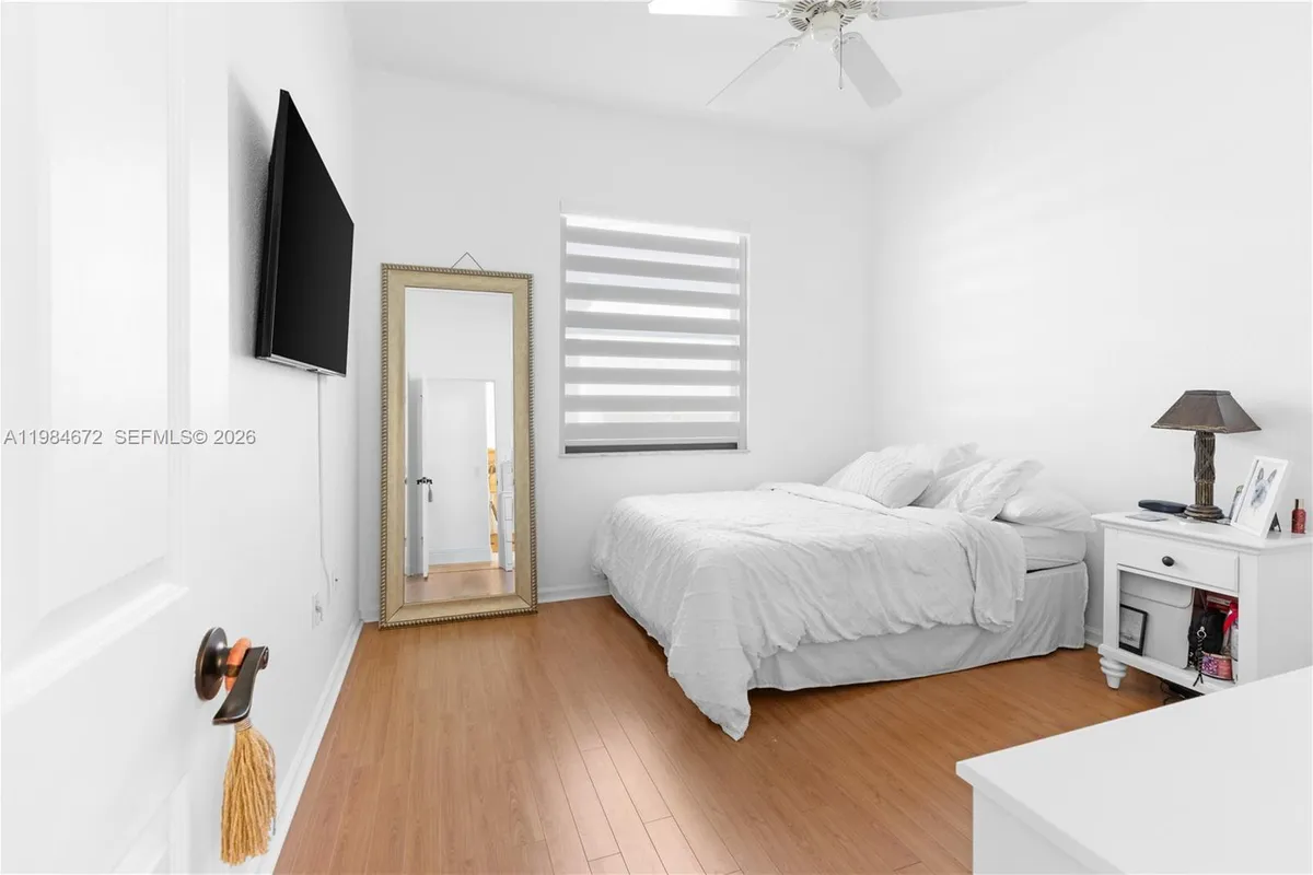 1479 SW 159th Ter, Pembroke Pines FL 33027