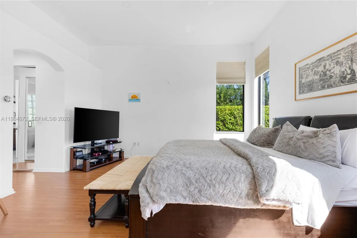 1479 SW 159th Ter, Pembroke Pines FL 33027