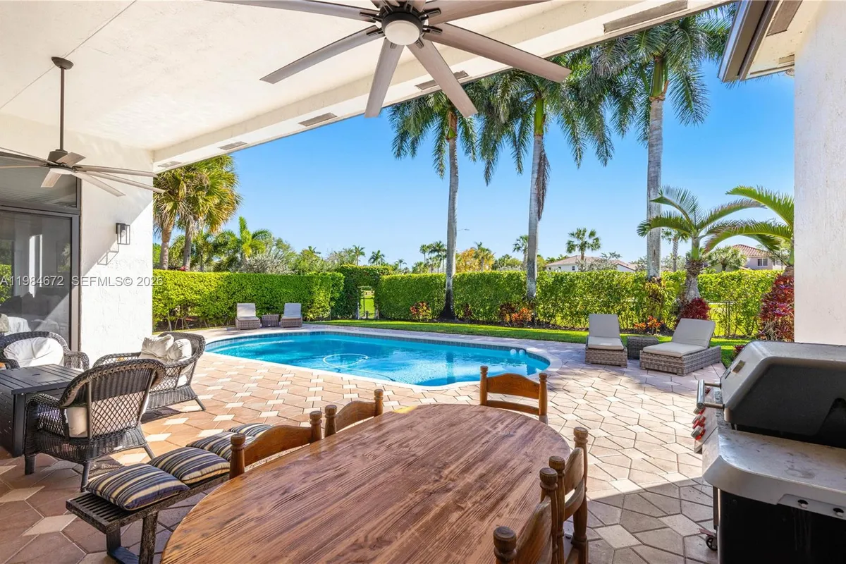 1479 SW 159th Ter, Pembroke Pines FL 33027