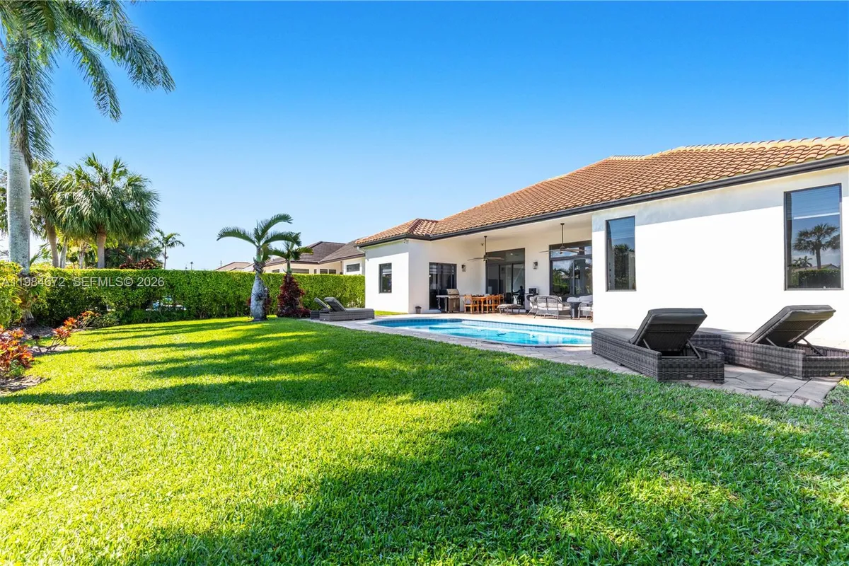 1479 SW 159th Ter, Pembroke Pines FL 33027