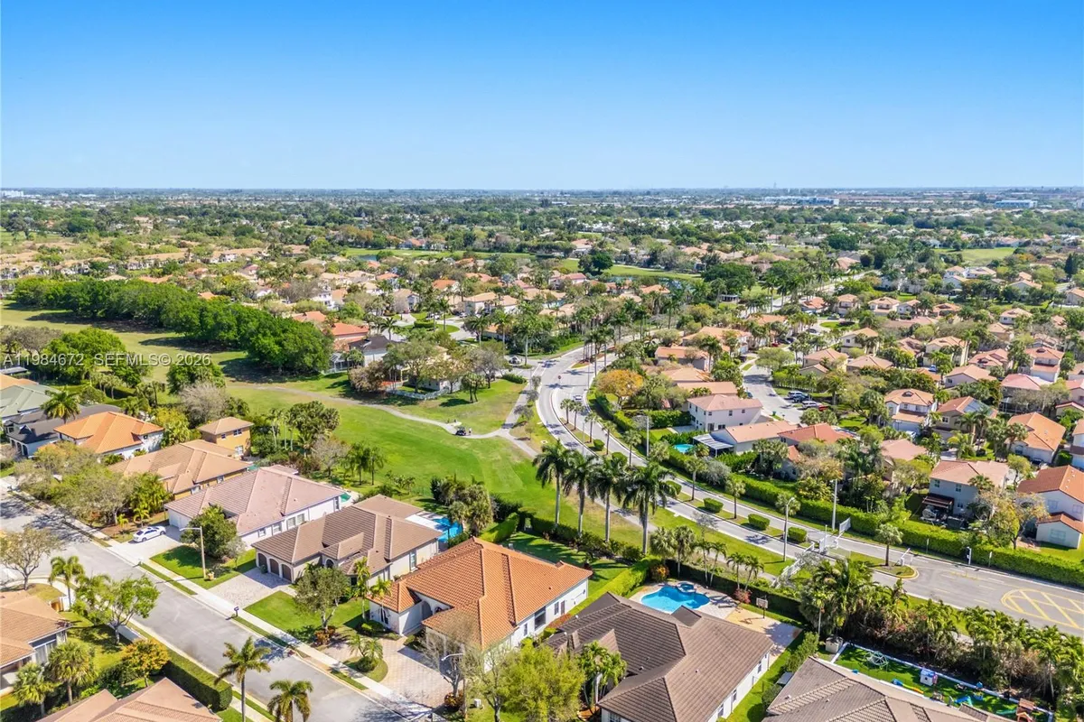 1479 SW 159th Ter, Pembroke Pines FL 33027