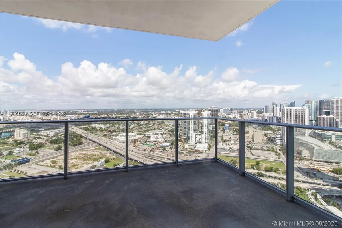 851 NE 1st Ave # 3601, Miami FL 33132