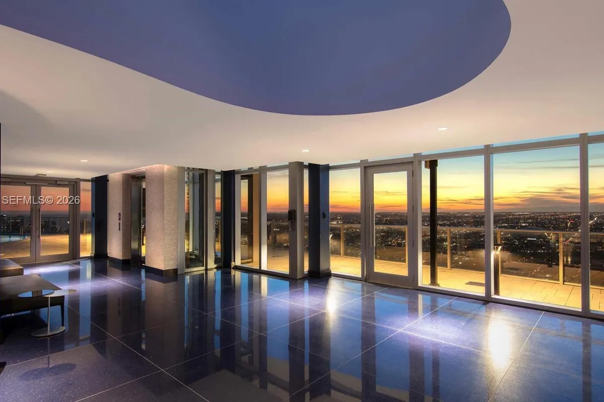 851 NE 1st Ave # 3601, Miami FL 33132