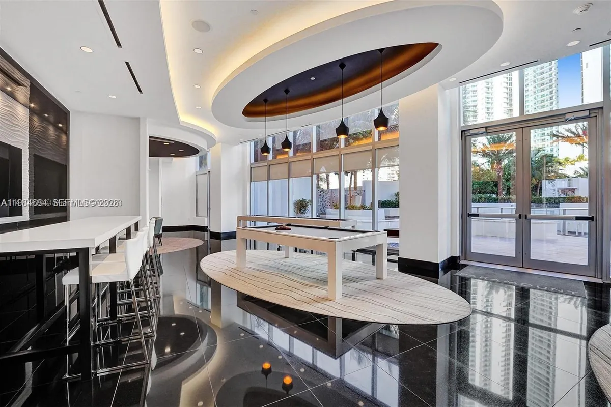 851 NE 1st Ave # 3601, Miami FL 33132