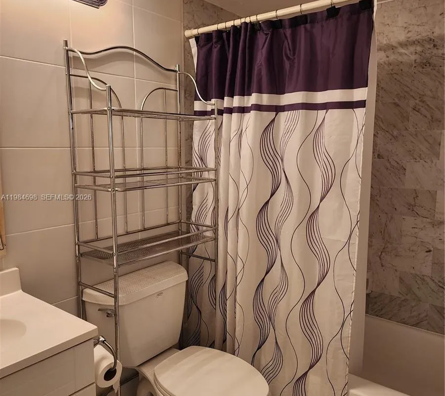 681 S Hollybrook Dr # 110, Pembroke Pines FL 33025