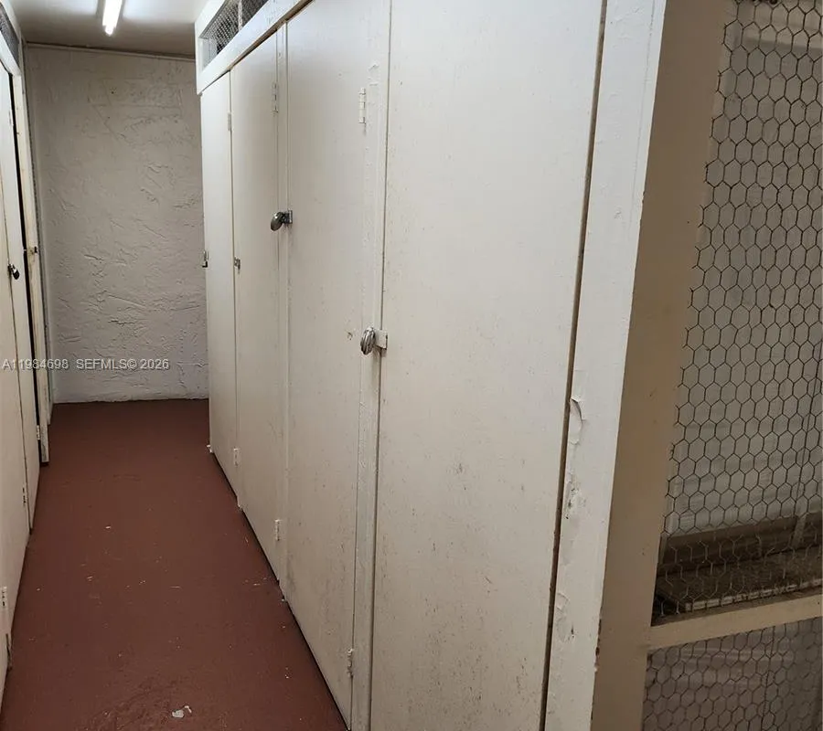 681 S Hollybrook Dr # 110, Pembroke Pines FL 33025