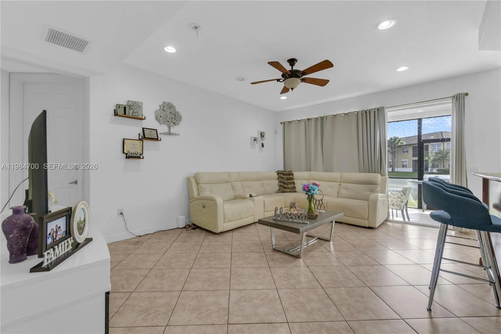 8200 NW 128th Ln # 40B, Parkland FL 33076