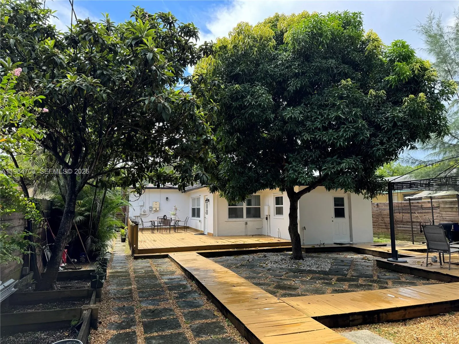 2247 Jackson St, Hollywood FL 33020