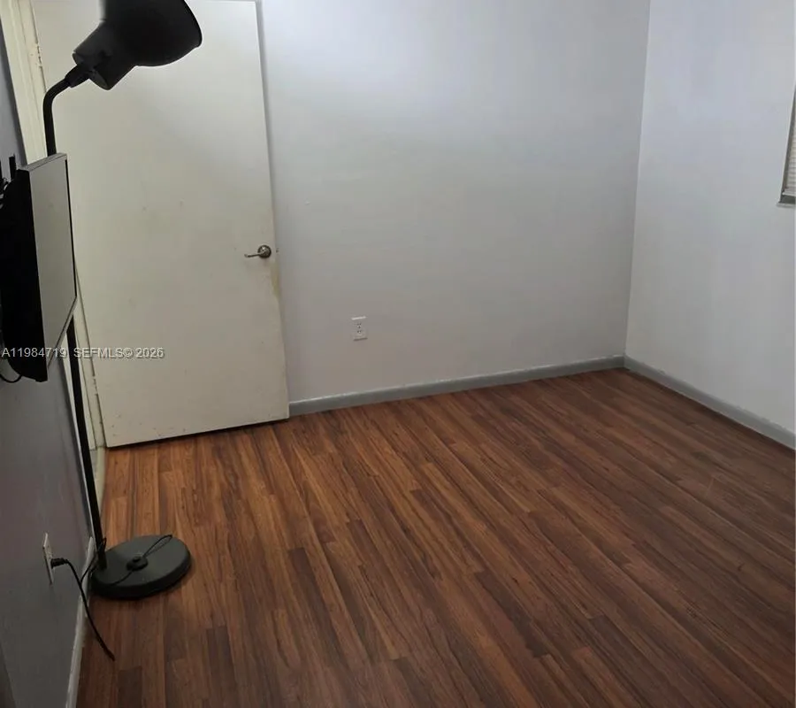 8065 SW 107th Ave # 202, Miami FL 33173