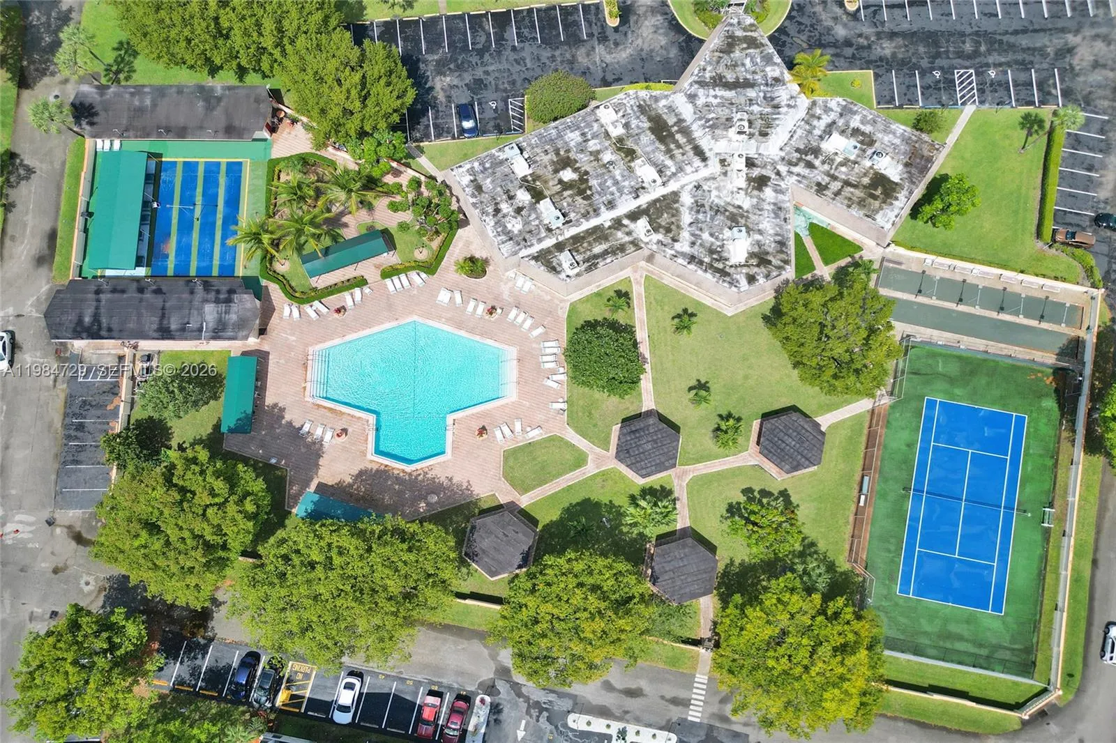 3940 NW 42nd Ave # 320, Lauderdale Lakes FL 33319