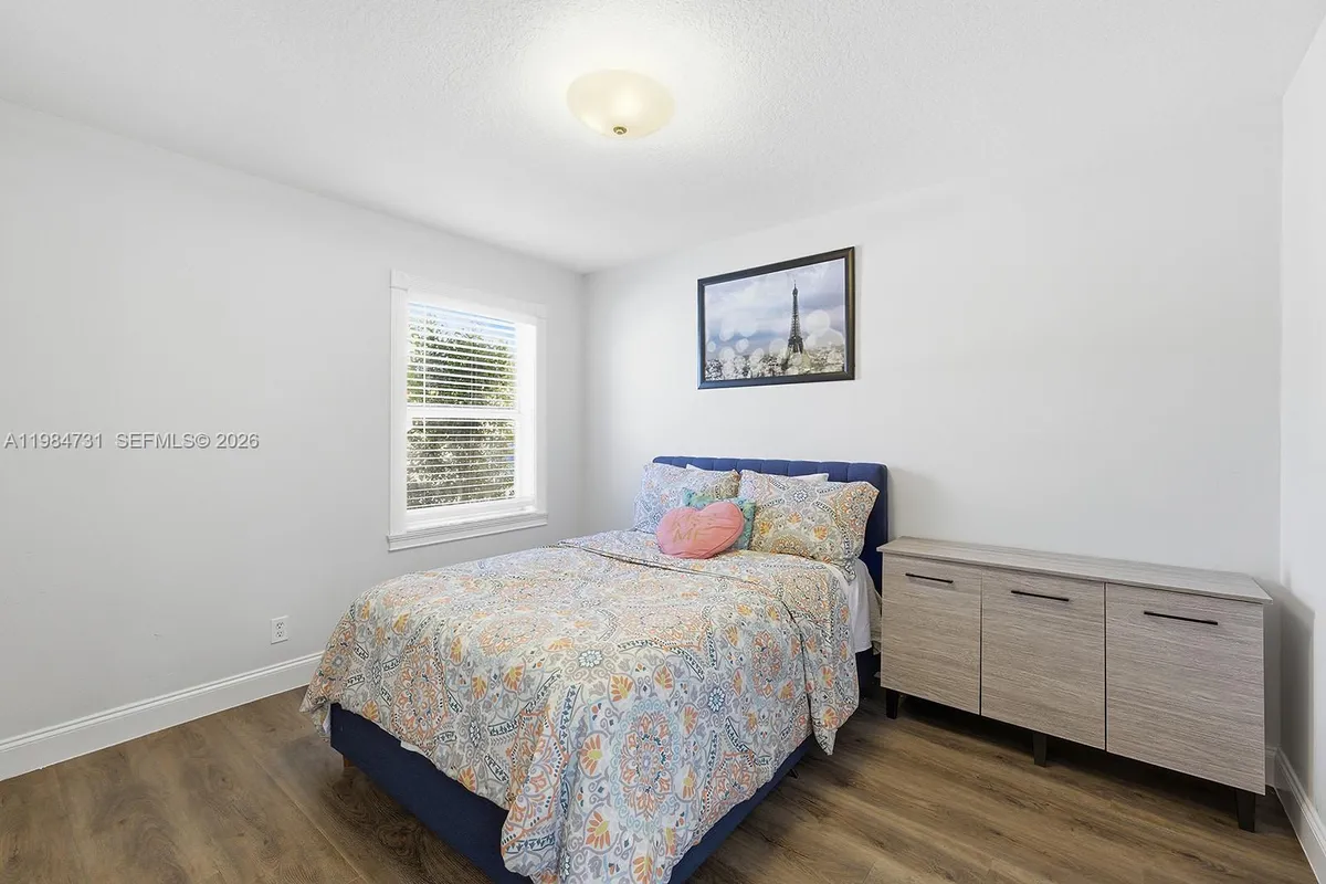 3810 NW 23rd Pl, Coconut Creek FL 33066