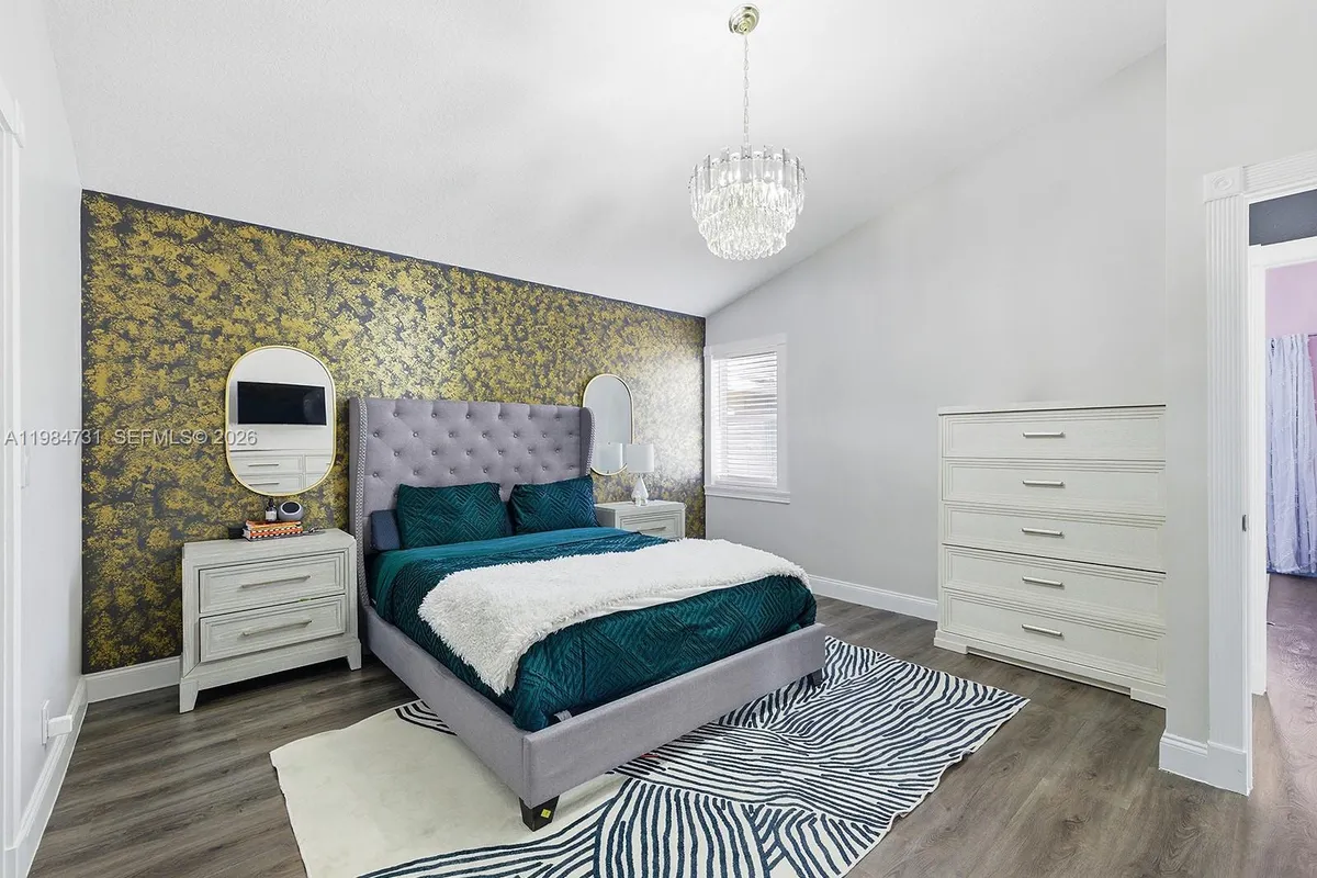 3810 NW 23rd Pl, Coconut Creek FL 33066