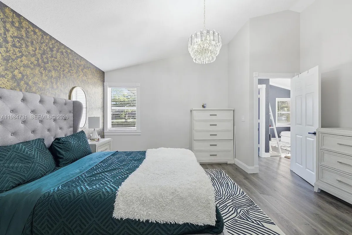 3810 NW 23rd Pl, Coconut Creek FL 33066