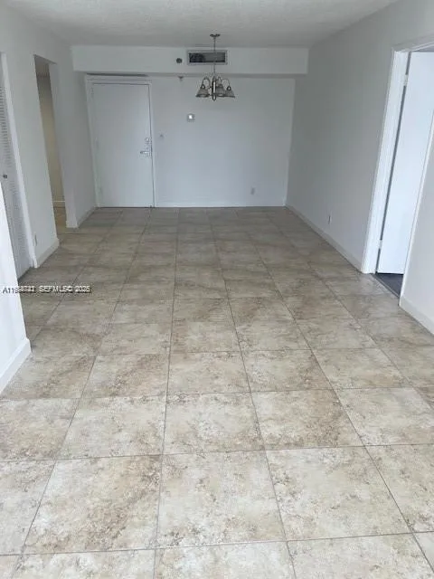 3300 NE 192nd St # 1815, Aventura FL 33180