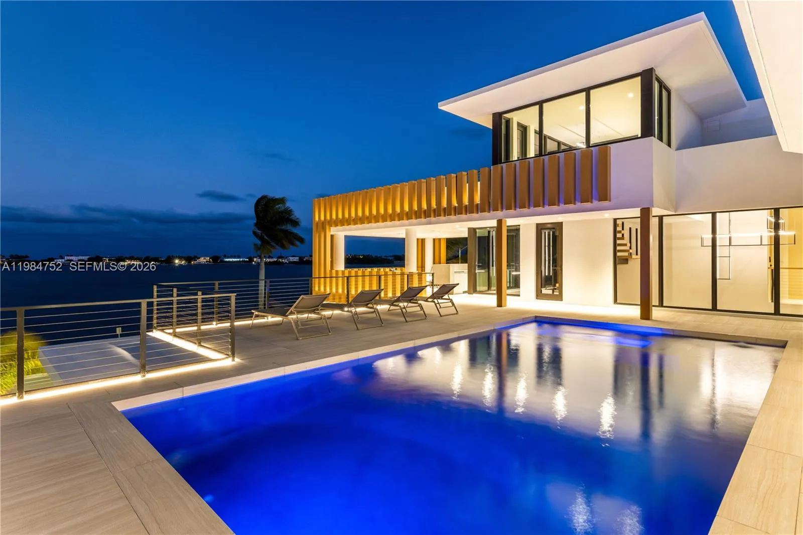 6315 S Flagler Dr, West Palm Beach FL 33405