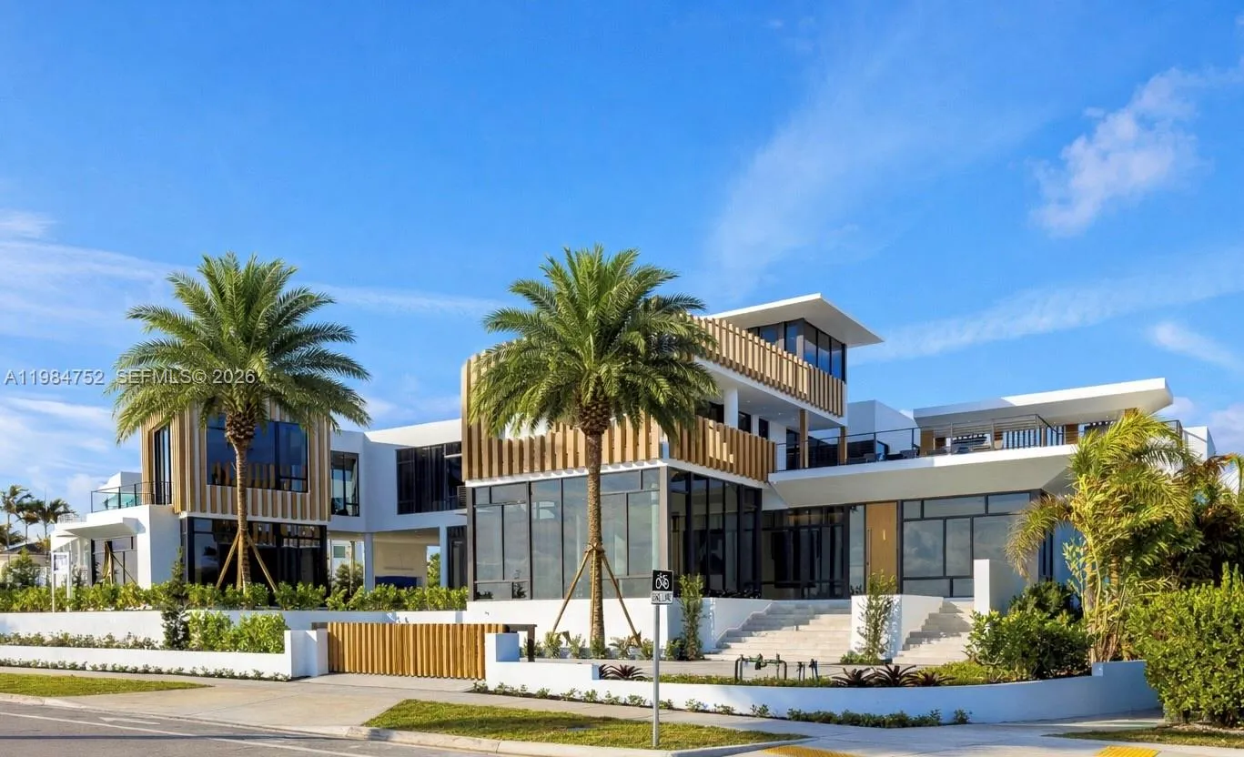 6315 S Flagler Dr, West Palm Beach FL 33405