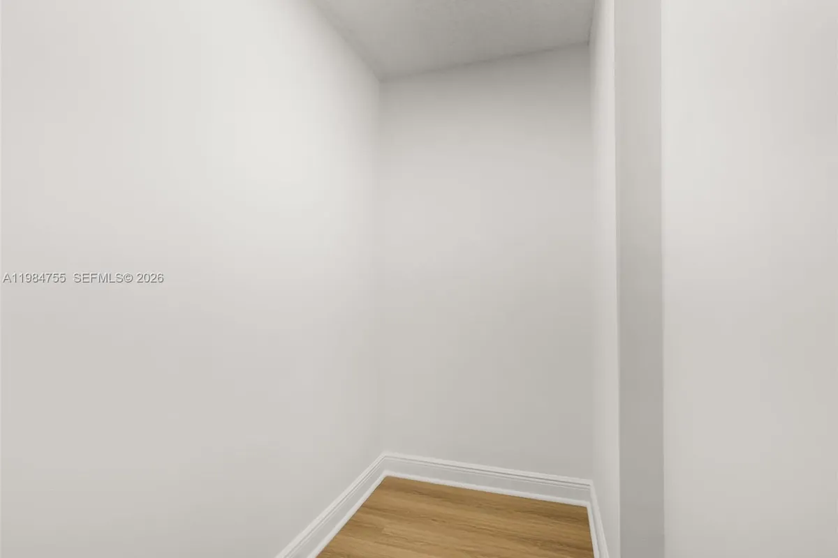 1392 NW 159th Ln, Pembroke Pines FL 33028