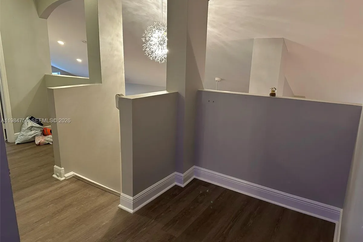 1471 NW 159th Ave, Pembroke Pines FL 33028