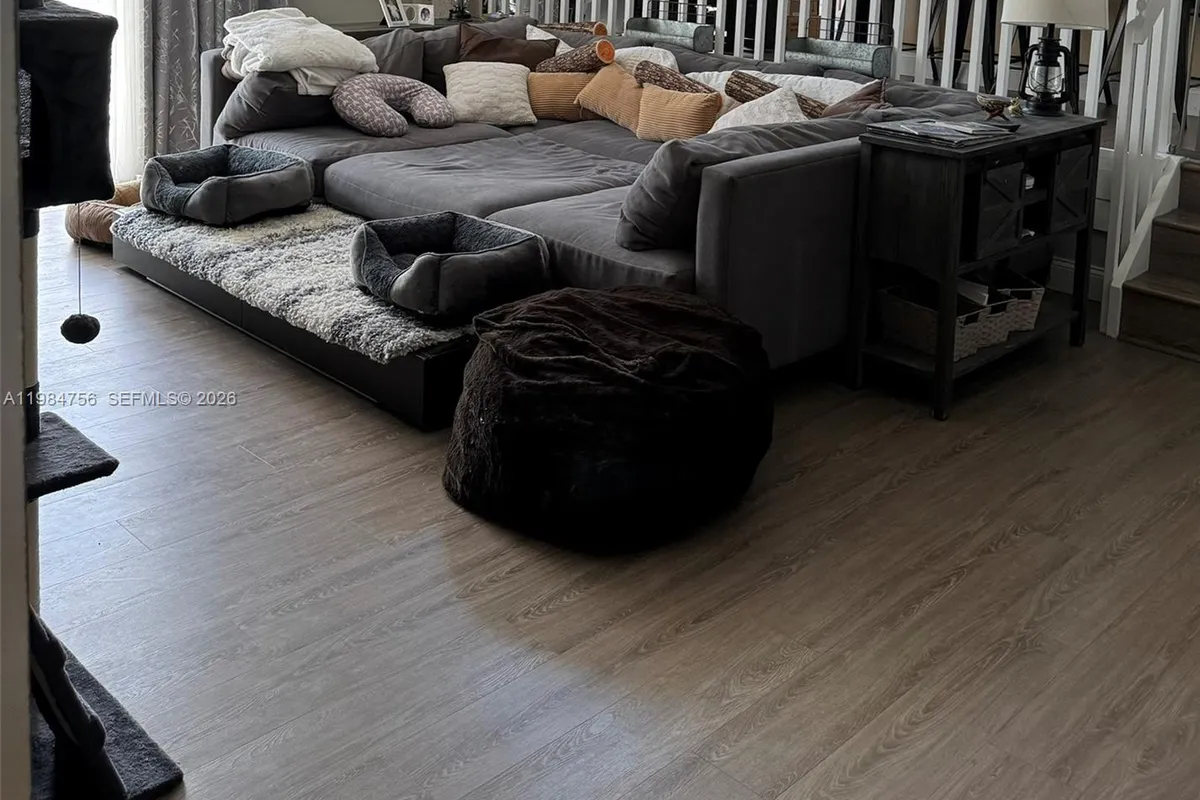 1471 NW 159th Ave, Pembroke Pines FL 33028