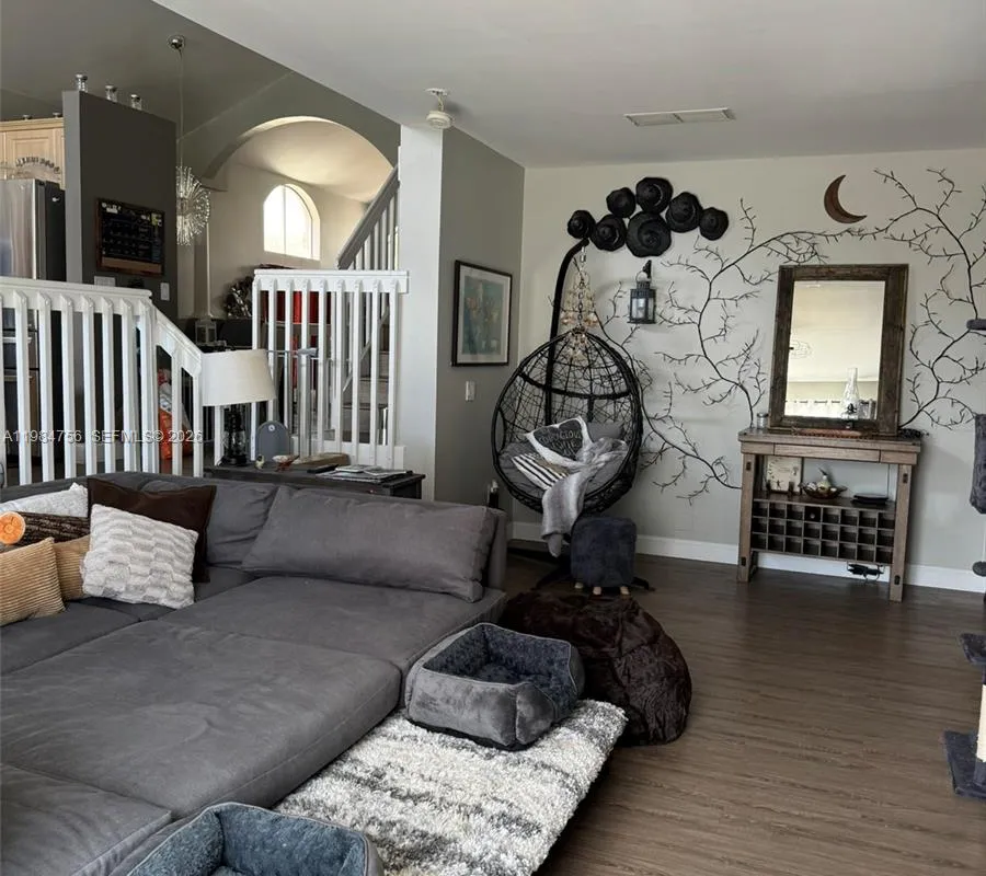 1471 NW 159th Ave, Pembroke Pines FL 33028