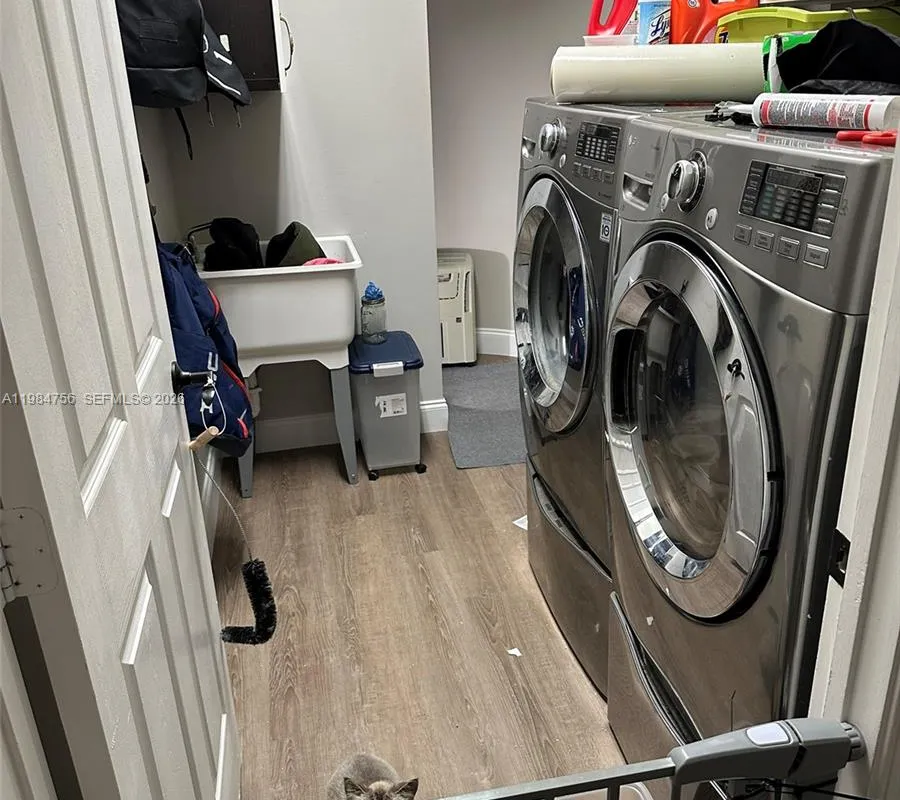 1471 NW 159th Ave, Pembroke Pines FL 33028