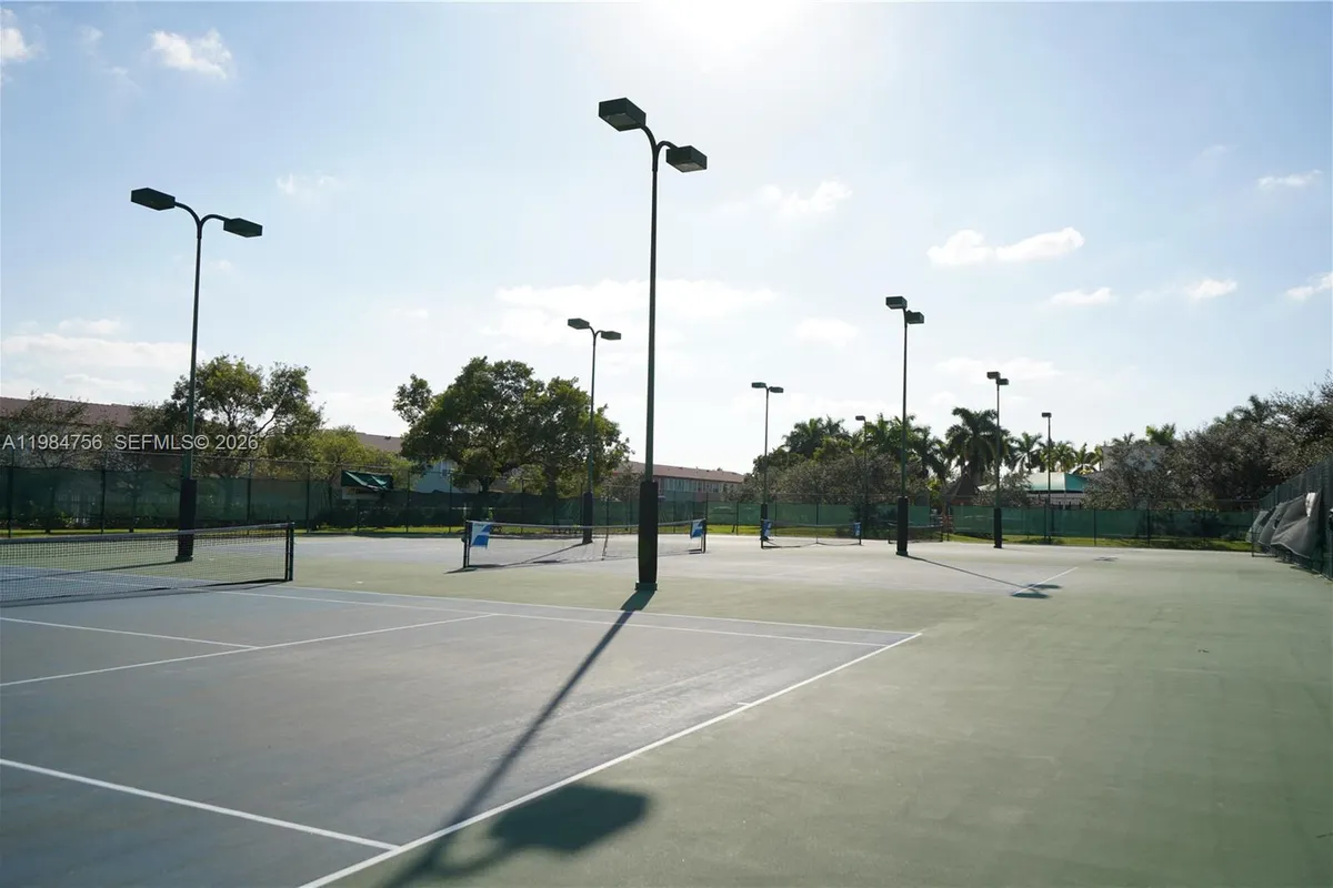 1471 NW 159th Ave, Pembroke Pines FL 33028