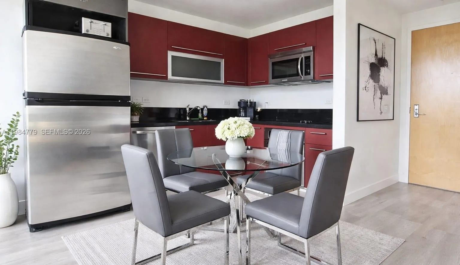 253 NE 2nd St # 433, Miami FL 33132