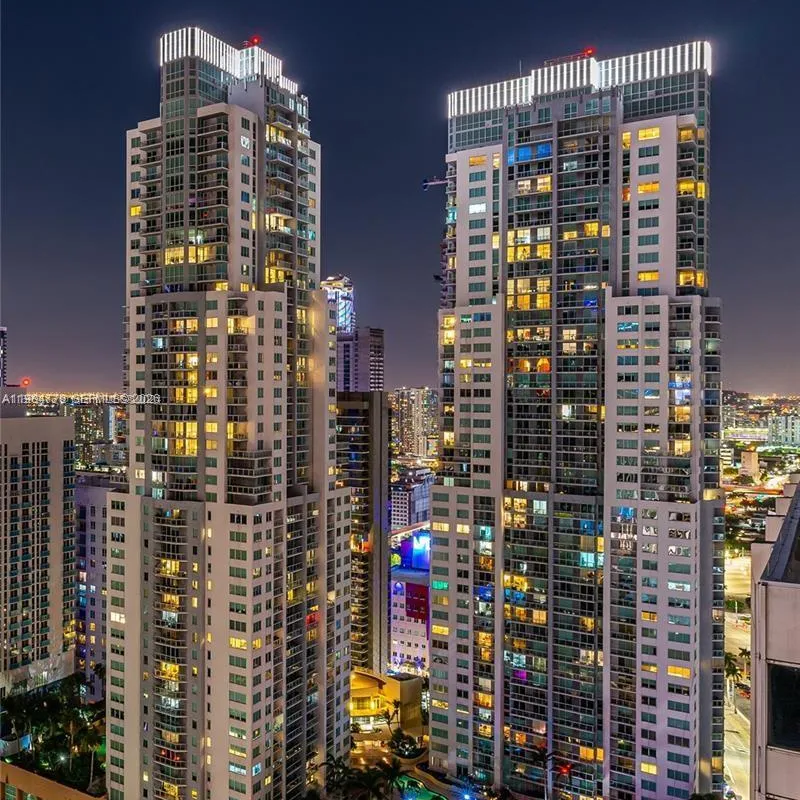 253 NE 2nd St # 433, Miami FL 33132