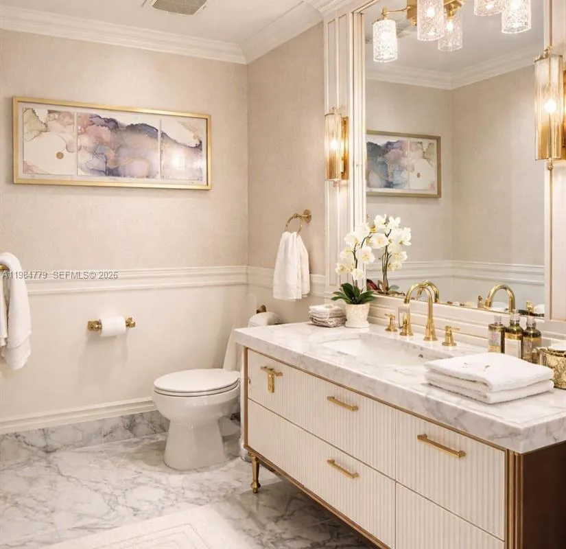 253 NE 2nd St # 433, Miami FL 33132