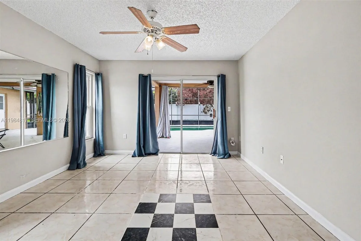 5114 Sage Way, Kissimmee FL 34758